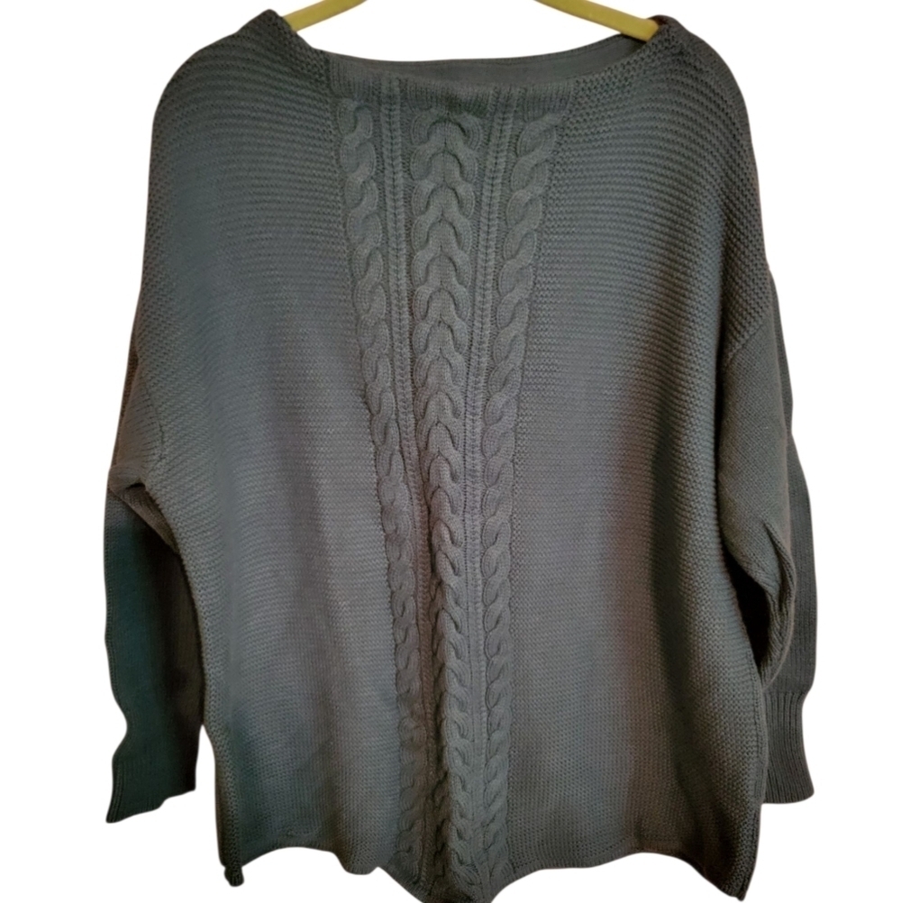 EUC Green Cable Knit Women's Sweater.